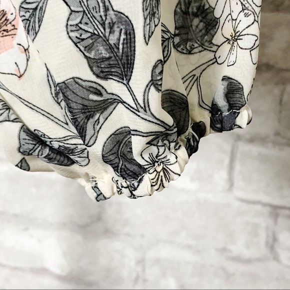 BISHOP + YOUNG Ivory Floral Boho Blouse with Lace Embroidered Detail Small - Picture 10 of 16